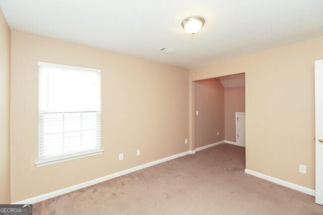 Building Photo - 4648 Raven Wood Loop