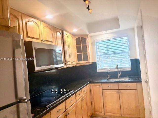 Building Photo - 1425 Arthur St