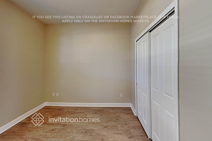 Building Photo - 1325 Golf Point Loop