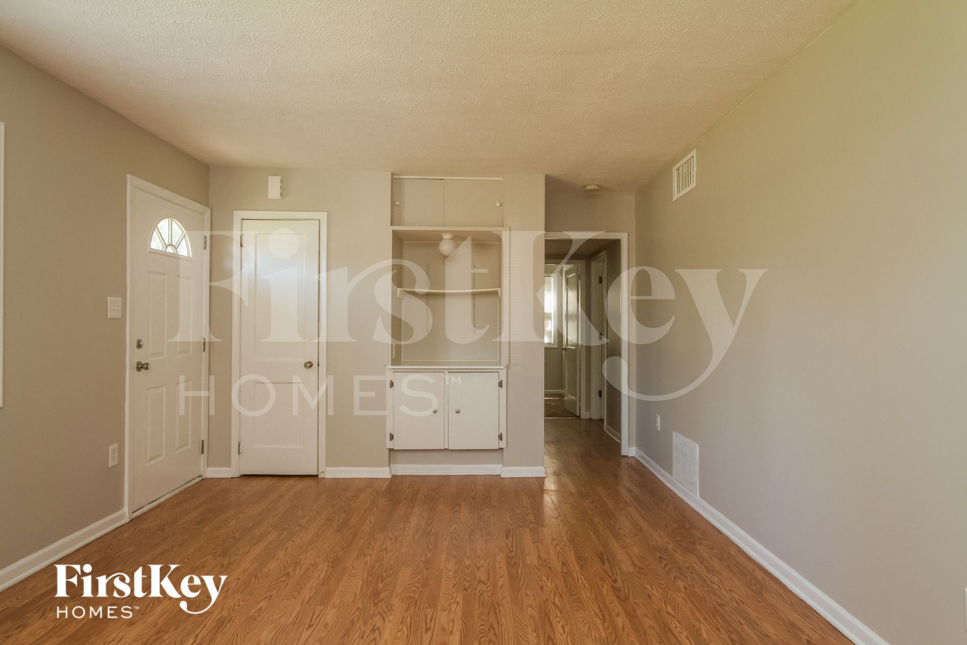 Building Photo - 201 W 10th St