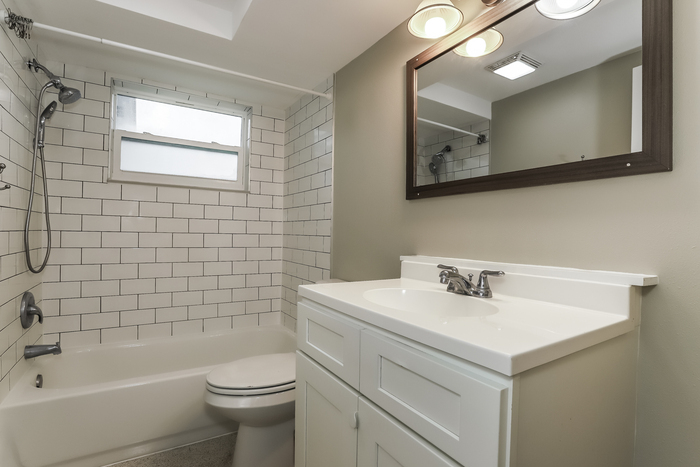 Building Photo - 3011 Matchlock Dr
