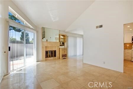 Building Photo - 152 Stanford