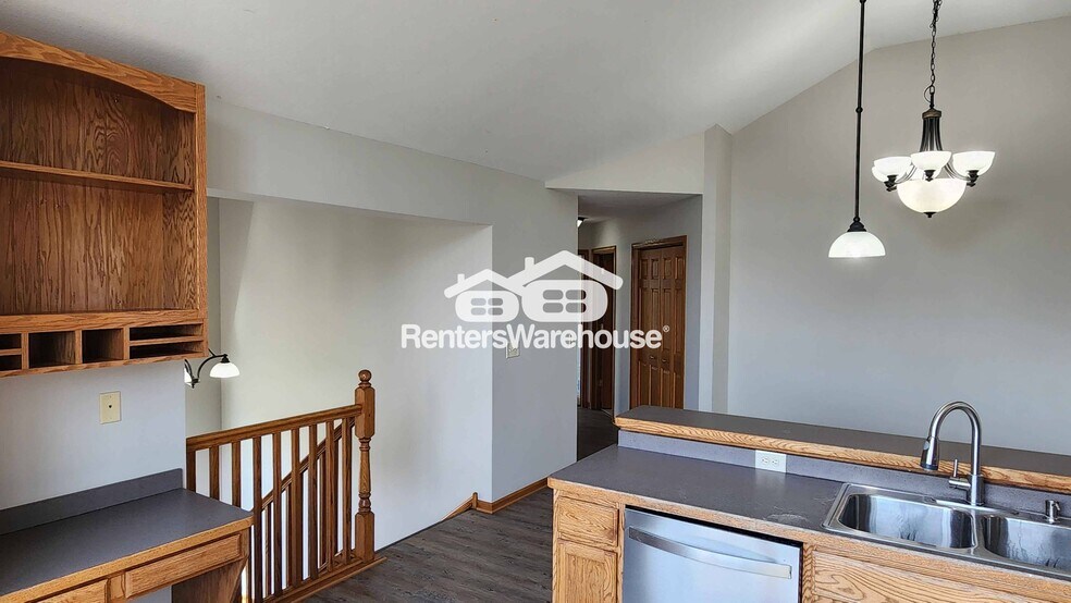 Building Photo - 1477 Pheasant Run