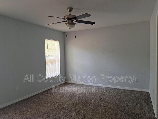 Building Photo - 7121 SE 124th Ln