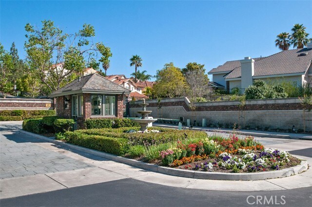 Building Photo - 22481 Ivy-Ridge