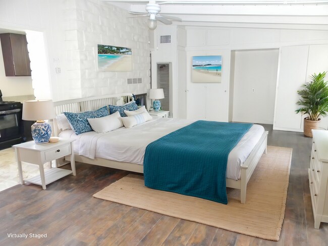 Building Photo - 1342 E Maple Ave