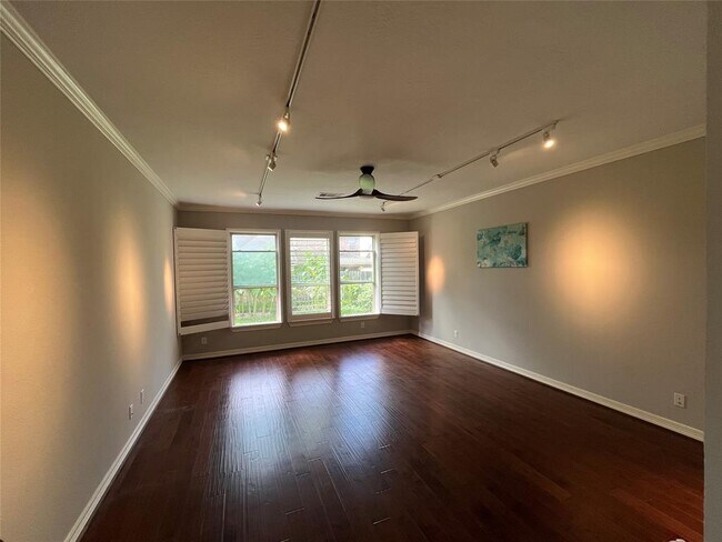 Building Photo - 3618 Bluebonnet Trace Dr