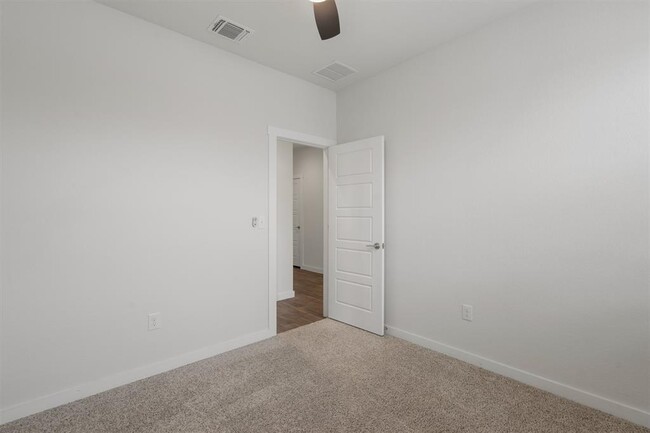 Building Photo - 13613 Baileyfield Dr