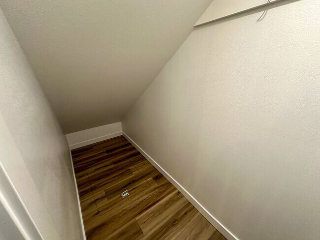 Building Photo - BOONE661-663 -NEW