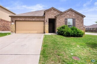 Building Photo - 1203 Daffodil Dr