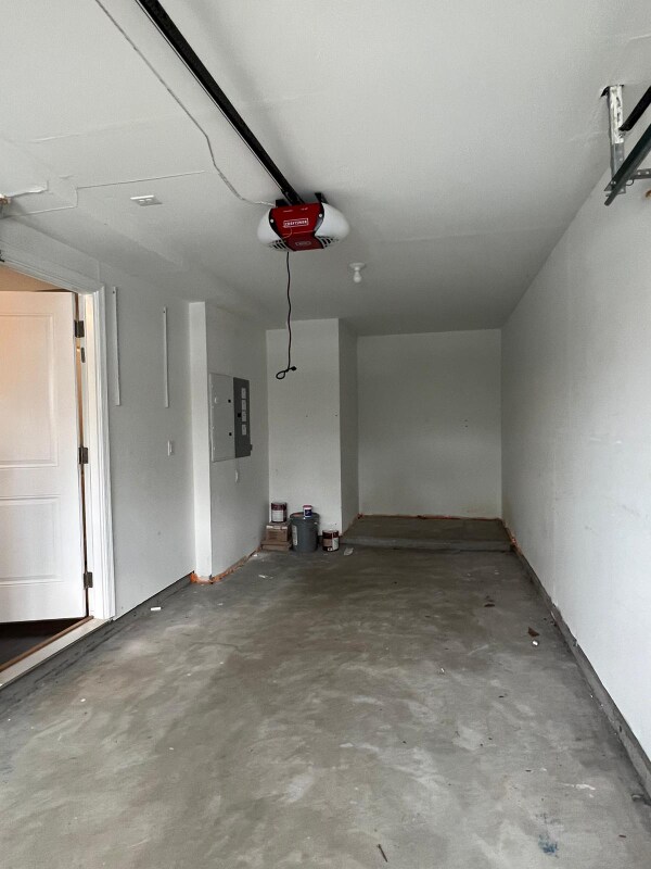 Building Photo - 1805 Rio Grande Dr