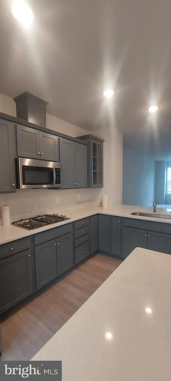 Building Photo - 2563 Hopton Ln