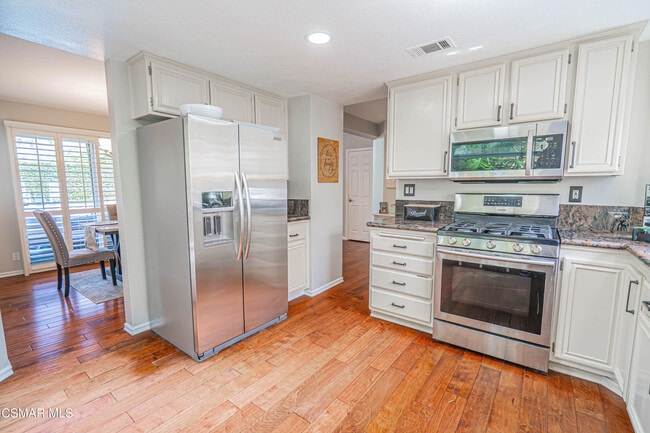 Building Photo - 605 Brademas Ct