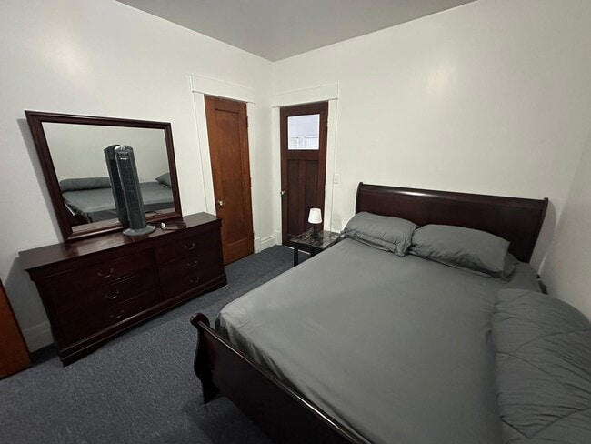 Building Photo - 26 Pine Ridge Terrace