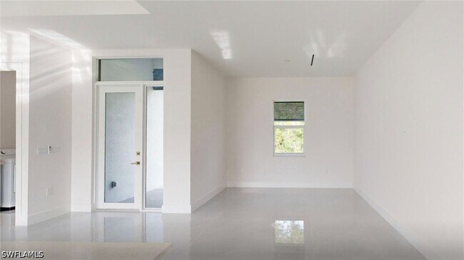Building Photo - 6108 Stratton Rd