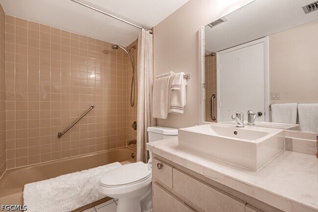 Building Photo - 1828 Pine Valley Dr