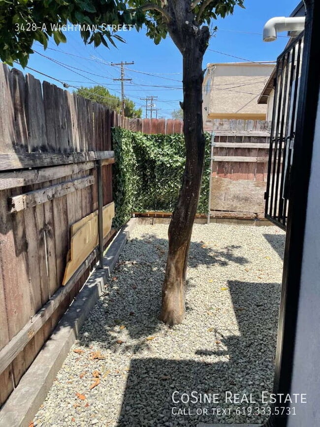 Building Photo - 3428 Wightman St