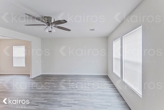 Building Photo - 15601 Briar Forest Dr