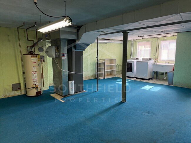 Building Photo - 3175 Ramona Ave