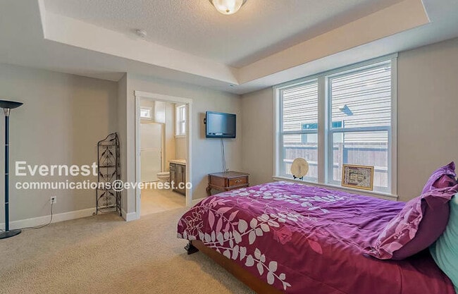 Building Photo - 17017 NE 78th Way