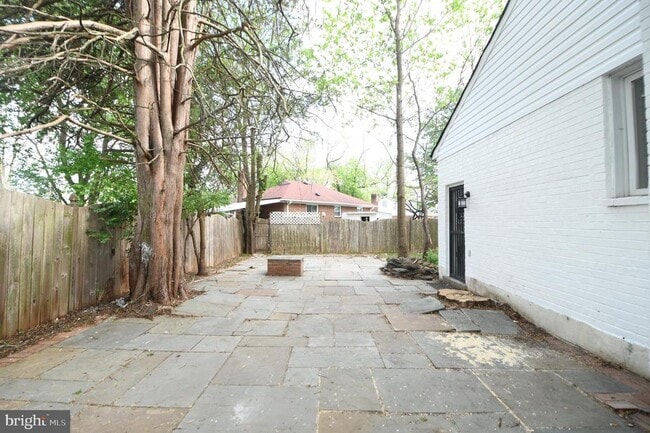 Building Photo - 3506 Harrell St