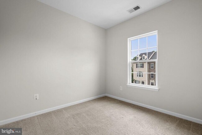 Building Photo - 8621 Enoch Pratt Dr