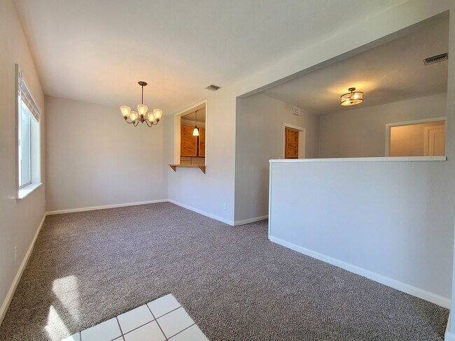 Building Photo - 25130 Starr St