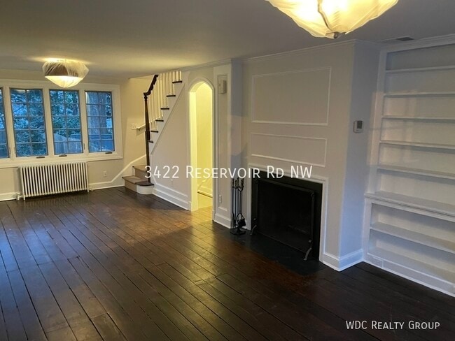 Building Photo - 3422 Reservoir Rd NW