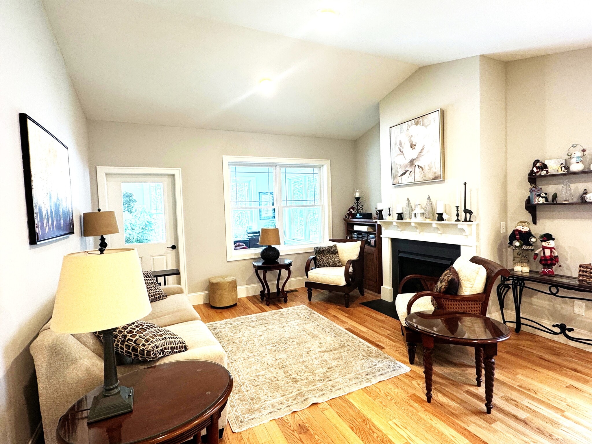 Living Room - 32 Abenaki Cir