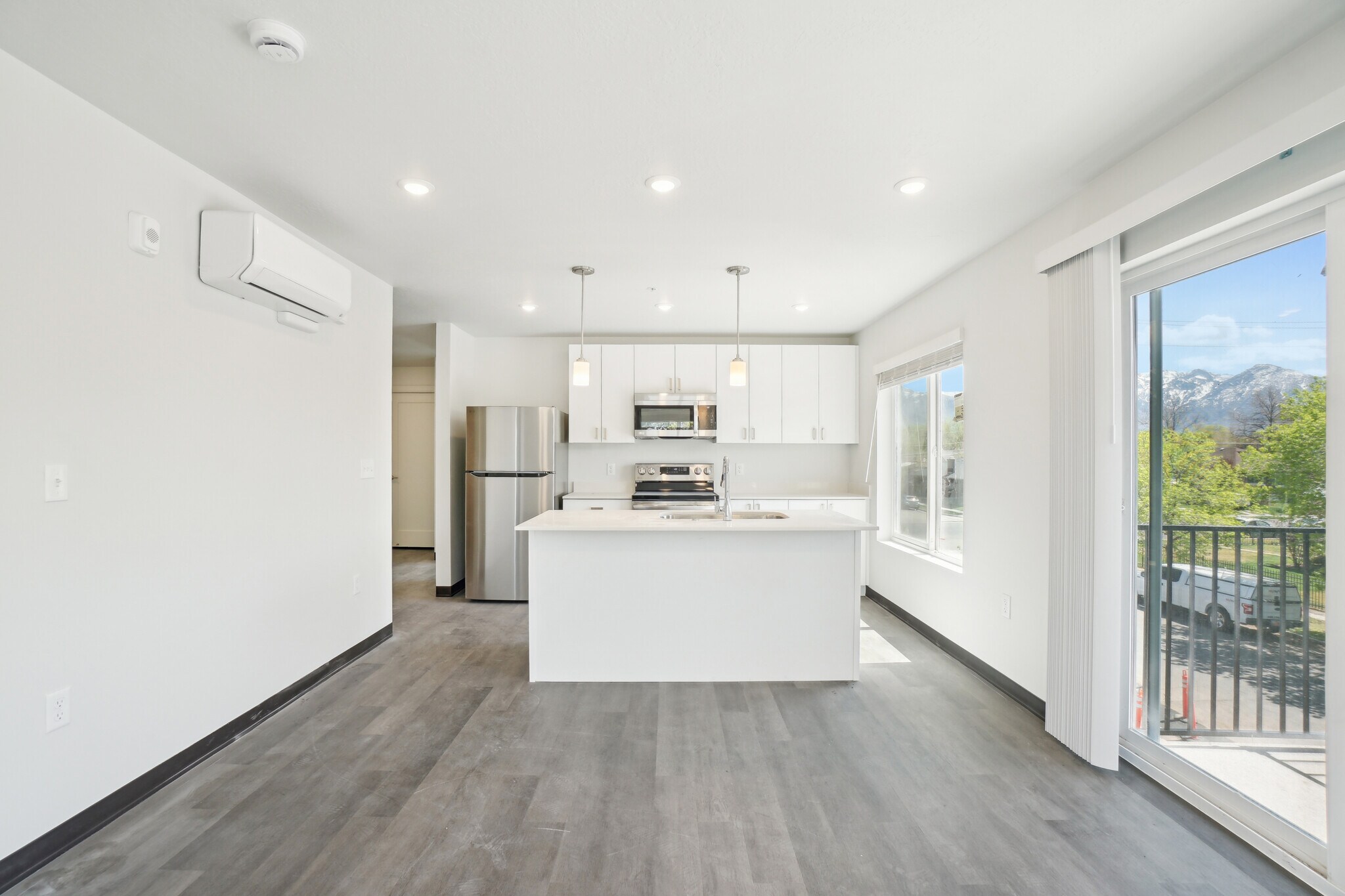 Building Photo - 1326 S 500 E