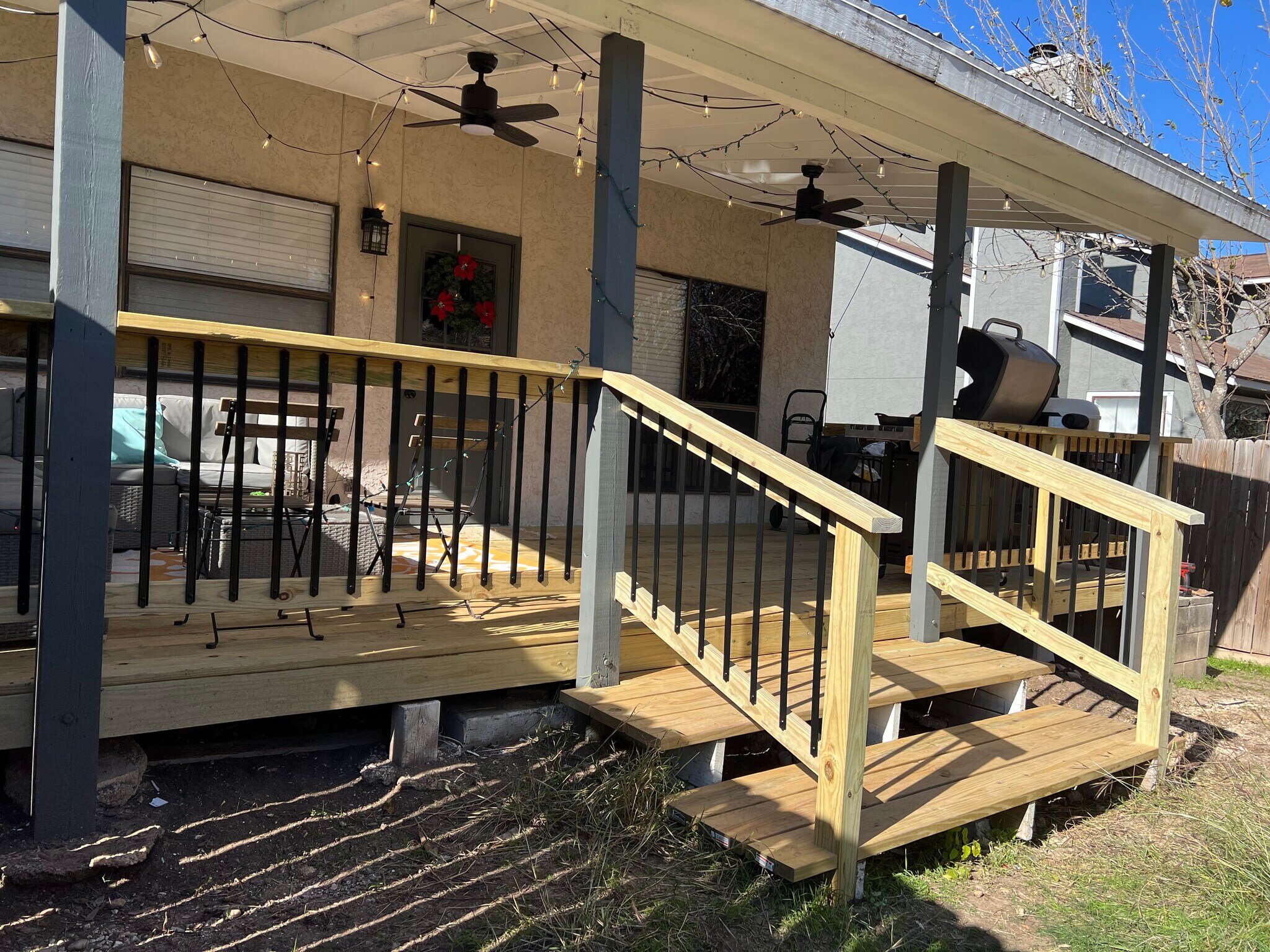 Building Photo - 12132 Vista Nogal St