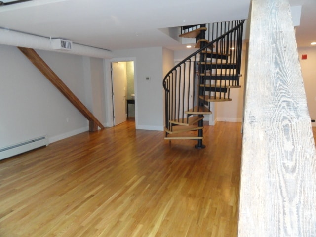 Building Photo - 537 Congress St