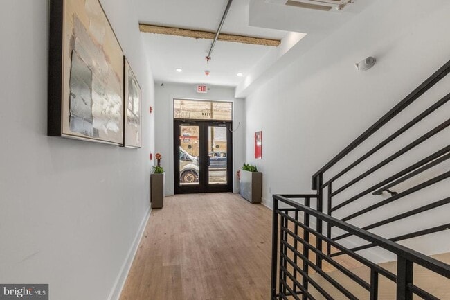 Building Photo - 1144 Frankford Ave