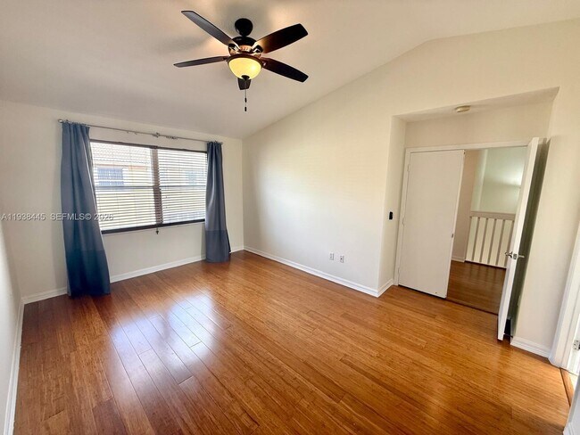 Building Photo - 1355 NW 154th Ln