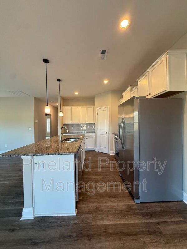 Building Photo - 4732 Mastercraft Ct