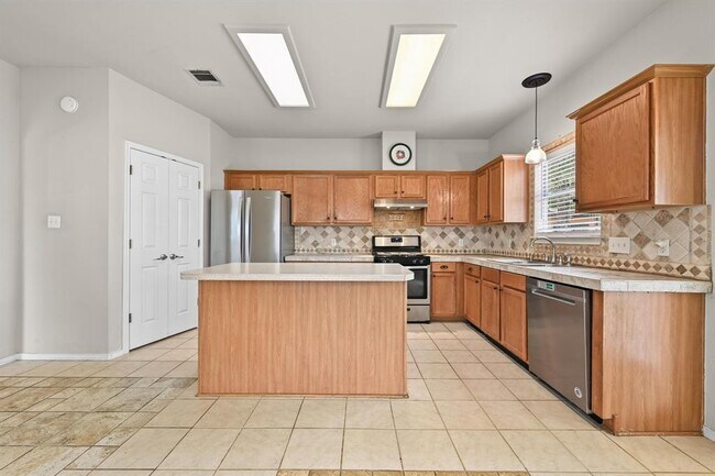 Building Photo - 1400 Coral Cay Ln