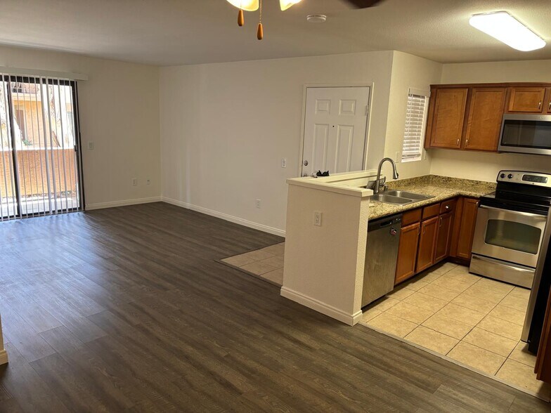 Building Photo - 12191 Cuyamaca College Dr E