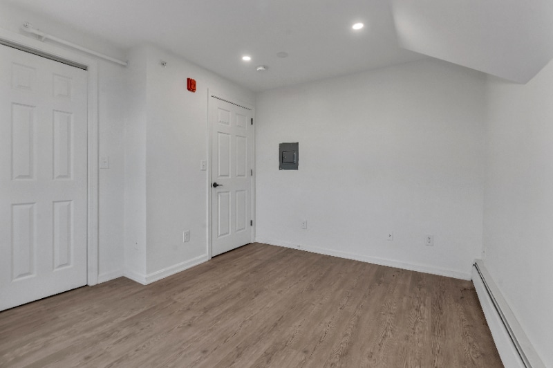 Building Photo - 32 Cargill St