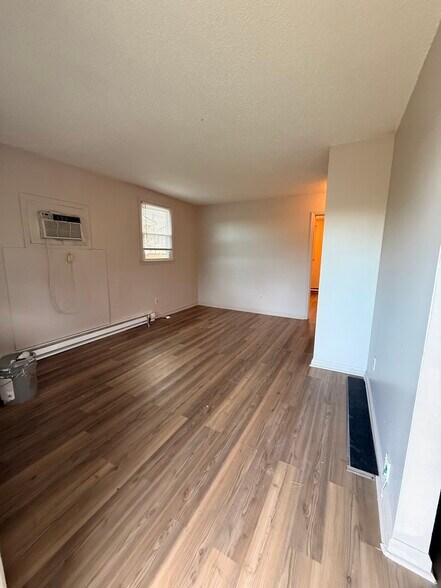 Building Photo - 4159 Dodson Chapel Rd