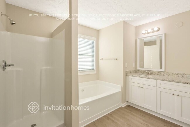 Building Photo - 212 Winterbury Dr