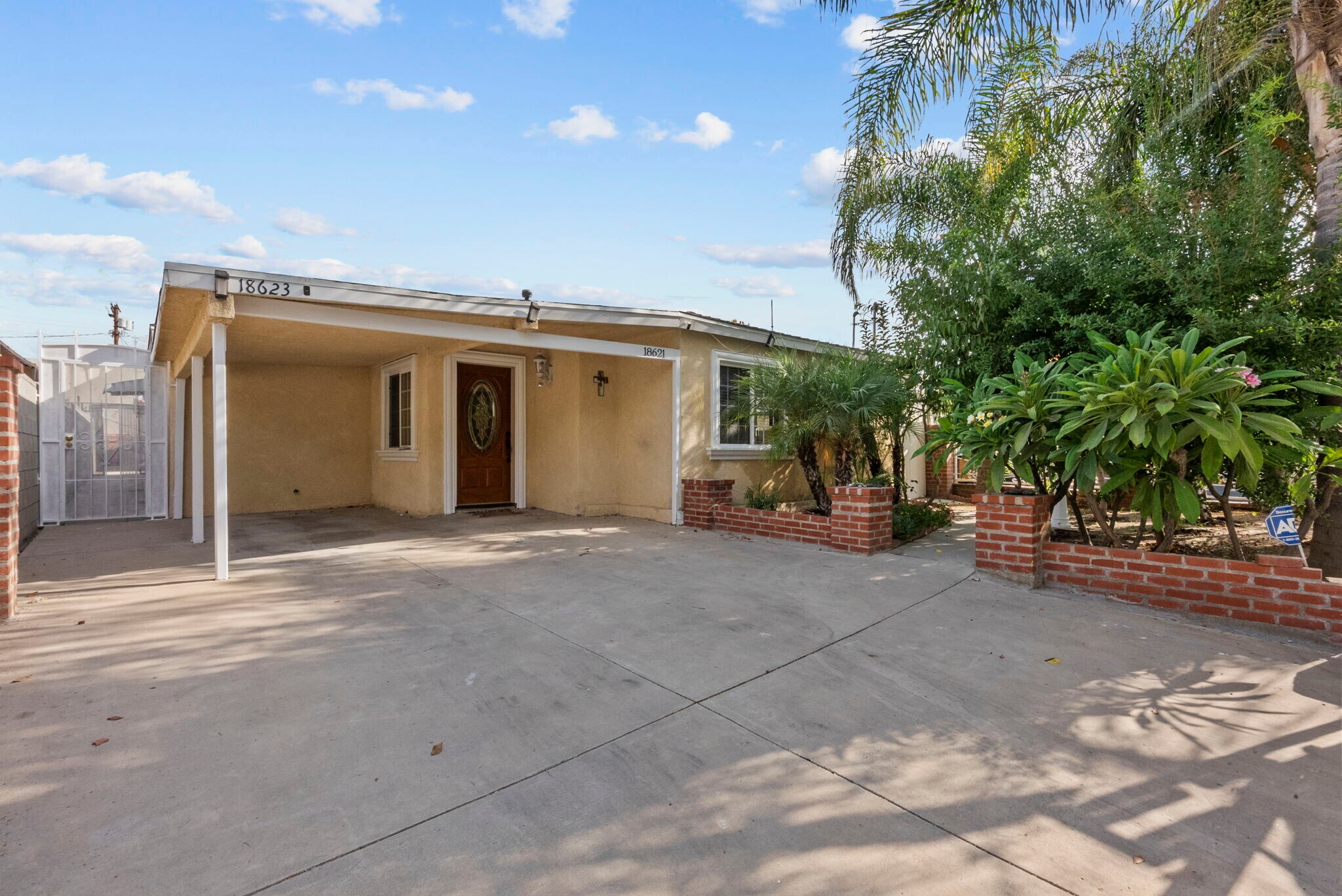 Building Photo - 18621 Bryant St