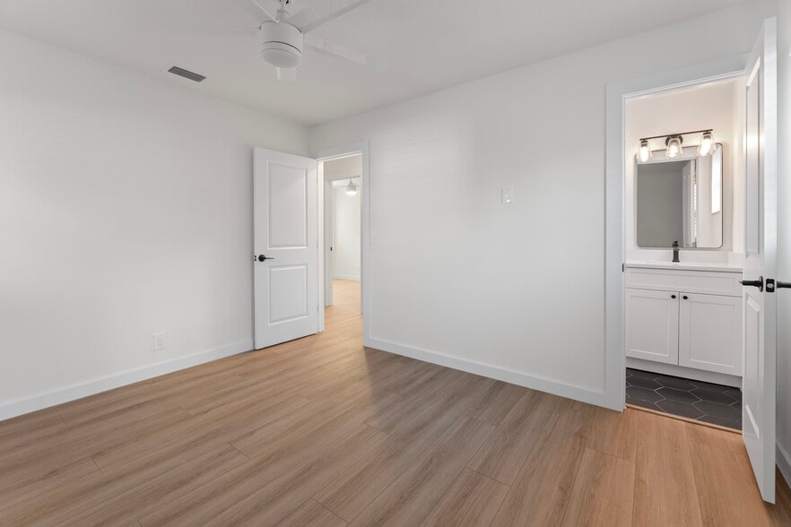 Master Bedroom - View 2 - 6602 S Mascotte St