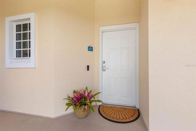 Building Photo - 102 Yacht Harbor Dr