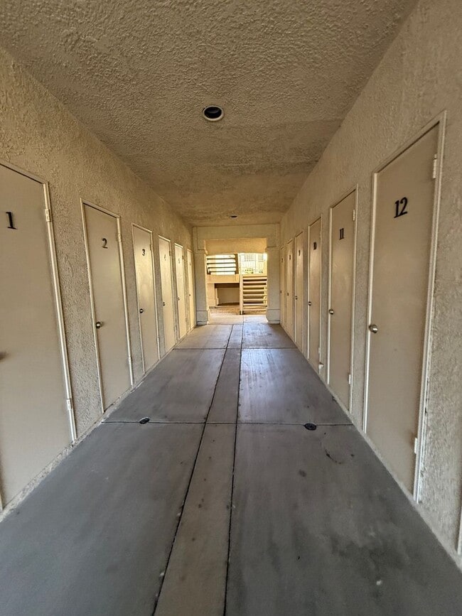 Building Photo - Jess Ranch- Brookhollow Condo, 55+ Communi...