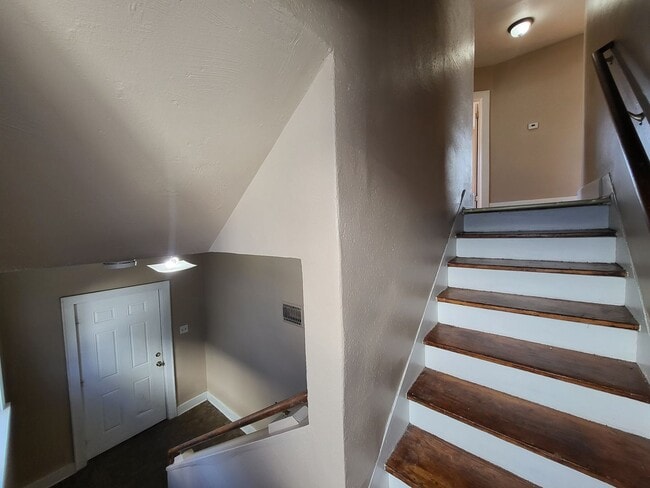 Building Photo - 3914-3916 2nd Avenue