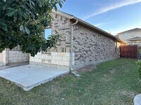 Building Photo - 3505 Stephans St