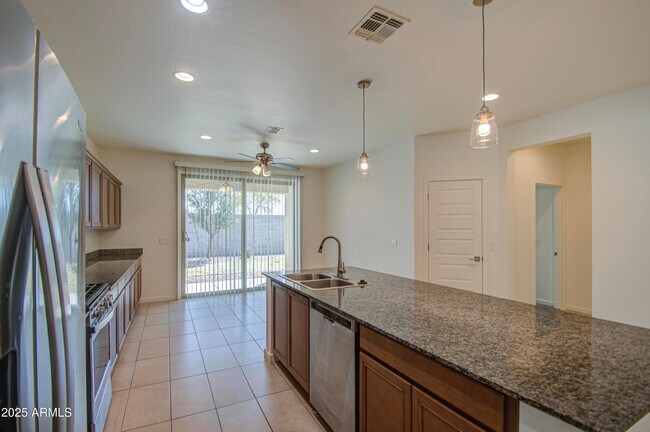 Building Photo - 36217 N Urika Dr