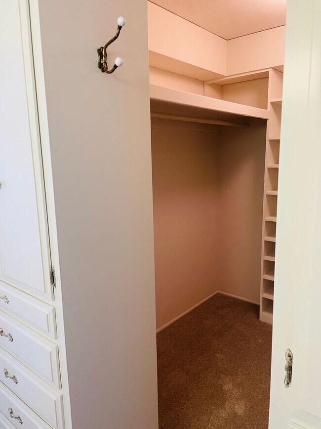 Building Photo - Three bedroom home in The Heights area of Morro Bay