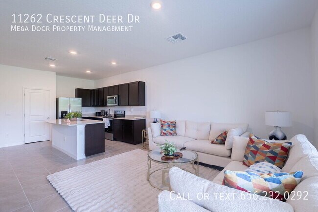 Building Photo - 11262 Crescent Deer Dr