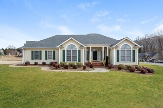 Building Photo - 3-Bedroom Home in Simpsonville, SC